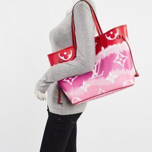 Louis Vuitton Red Monogram Giant Canvas Escale Neverfull MM NM Bag w/o Access